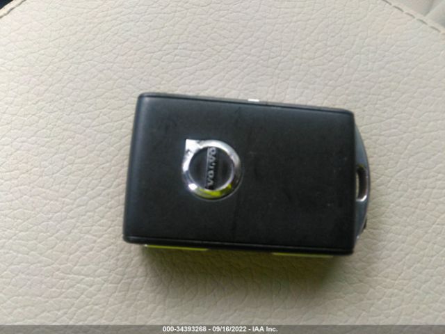 YV4102PK5M1698075 Volvo Xc90 Momentum