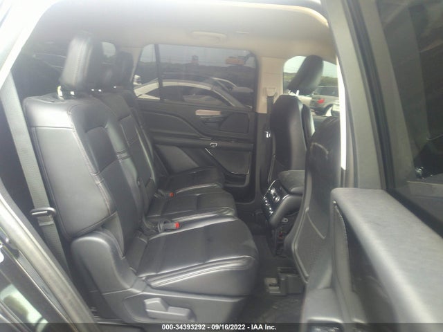 2021 Lincoln Aviator, VIN: 5LM5J6WC7MGL15584