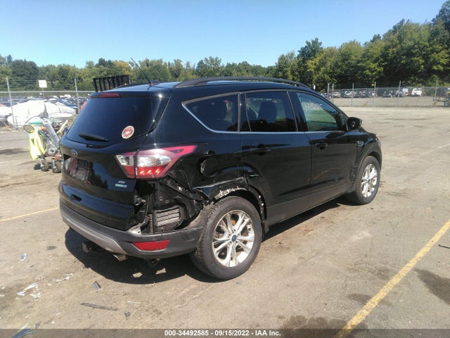 2018 Ford Escape, VIN: 1FMCU9GD7JUA73550