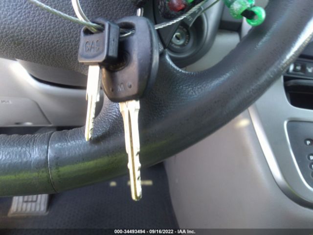 KNDMB233786243813 KIA SEDONA EX