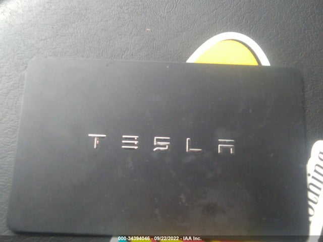Tesla Model 3 Long Range 2018 5YJ3E1EBXJF186258 Image 3