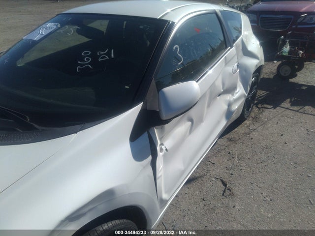 2015 Honda CR-Z, VIN: JHMZF1D42FS000375