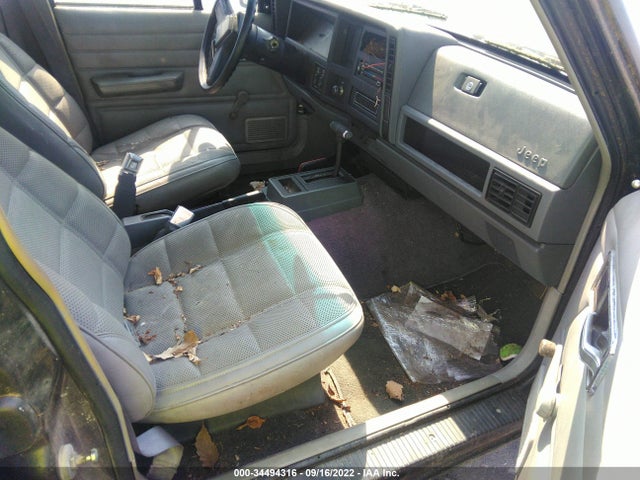 1990 JEEP CHEROKEE VIN: 1J4FJ28L2LL156796