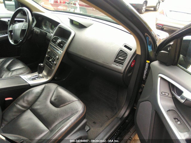 Volvo XC60 2010 YV4992DZ0A2021290 Image 6