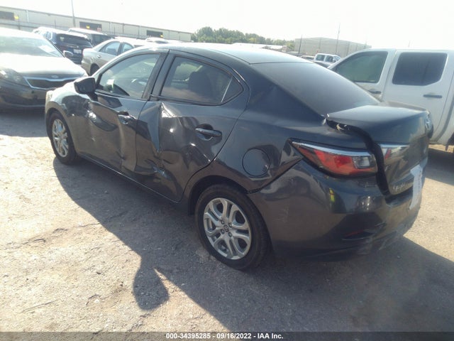 2018 Toyota Yaris, VIN: 3MYDLBYV2JY310759