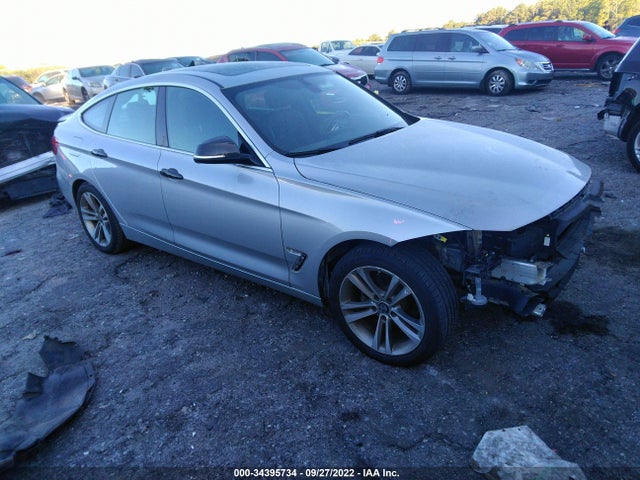 2018 BMW 3 Series, VIN: WBA8Z9C55JG828572