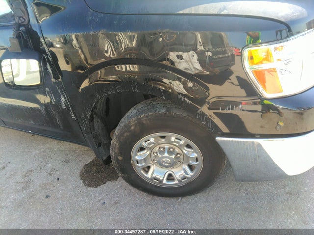 2017 Nissan NV, VIN: 5BZBF0AA6HN850213