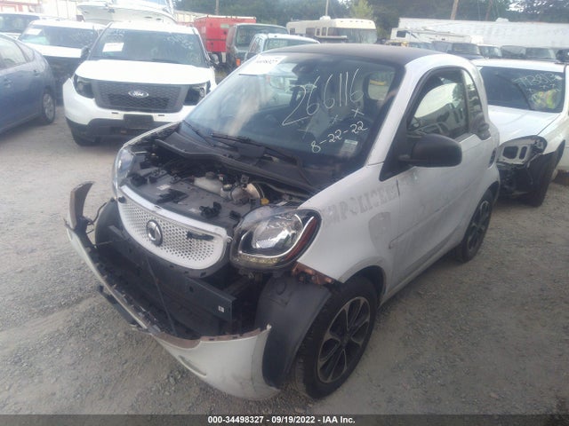 2016 Smart Fortwo, VIN: WMEFJ5DA5GK068687