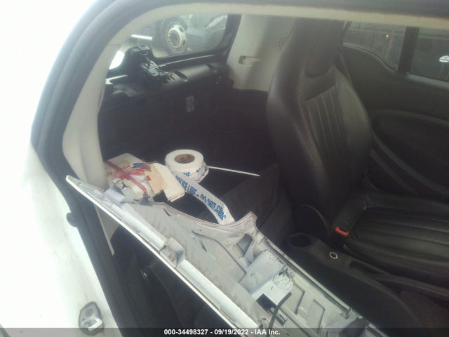 2016 Smart Fortwo, VIN: WMEFJ5DA5GK068687
