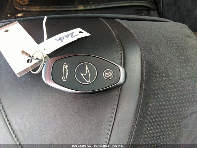 2018 McLaren 720S, VIN: SBM14DCA1JW001409