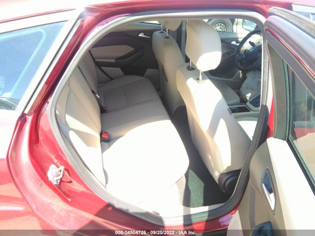 2016 FORD FOCUS SE VIN: 1FADP3K23GL267497