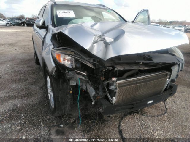 5XYPG4A52JG361107 KIA Sorento Lx V6