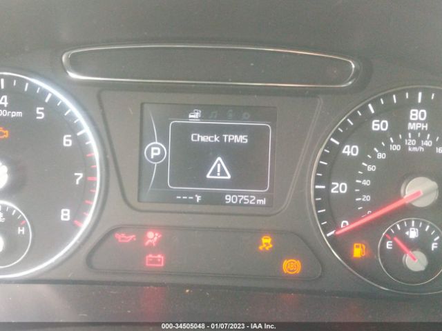 5XYPG4A52JG361107 KIA Sorento Lx V6