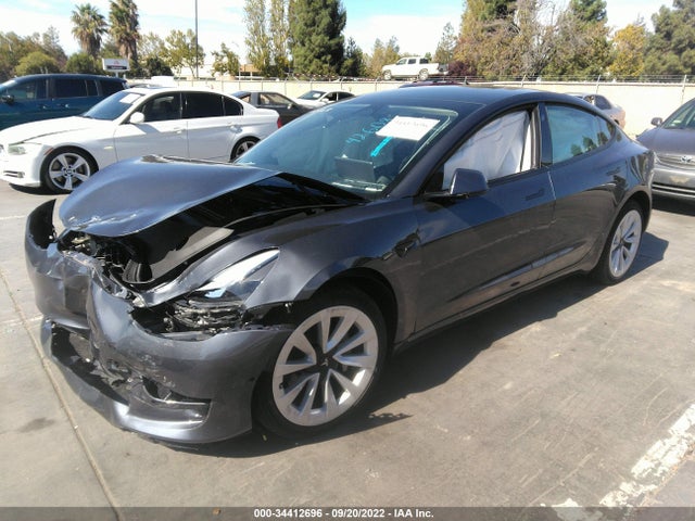 Tesla Model 3 Long Range Dual Motor All-wheel Drive 2022 5YJ3E1EB6NF209203 Image 2