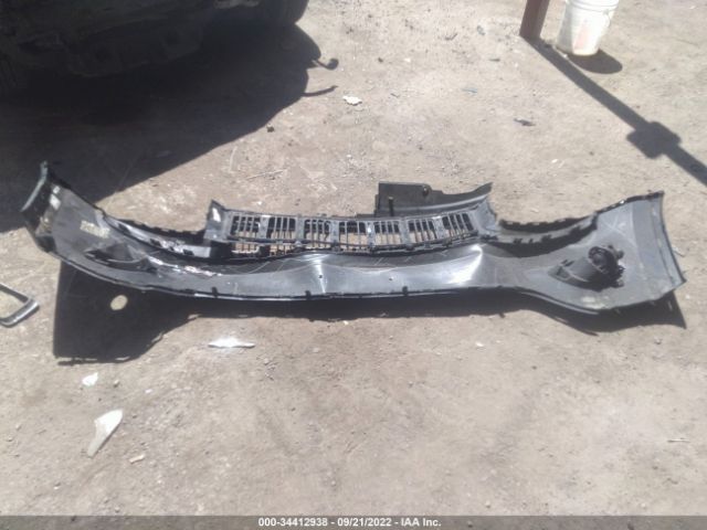 1C4RJEAG2FC166900 Jeep Grand Cherokee Laredo