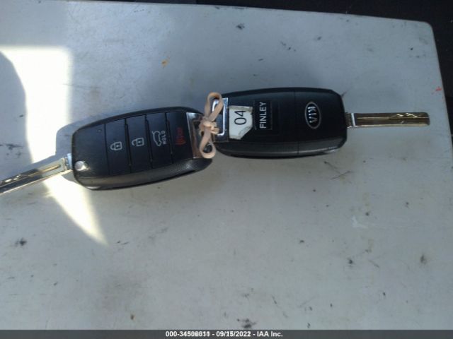 KNDJN2A26E7057612 KIA Soul Base