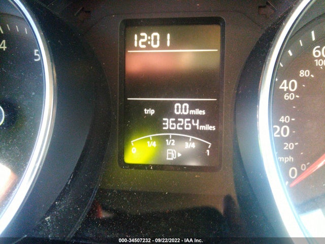 2017 Volkswagen Jetta, VIN: 3VW2B7AJ8HM354258