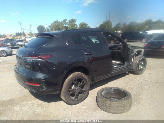 2022 Maserati Levante, VIN: ZN661XUA8NX394704