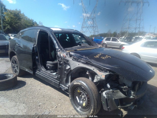 2022 Maserati Levante, VIN: ZN661XUA8NX394704