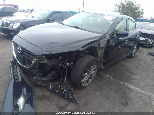 2018 Mazda 3, VIN: 3MZBN1V38JM197031