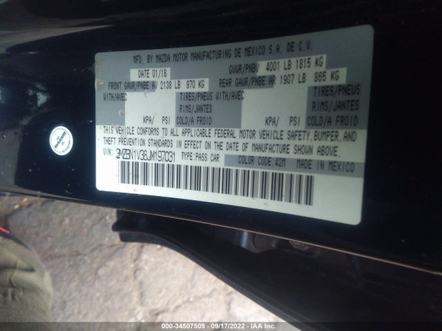 2018 Mazda 3, VIN: 3MZBN1V38JM197031