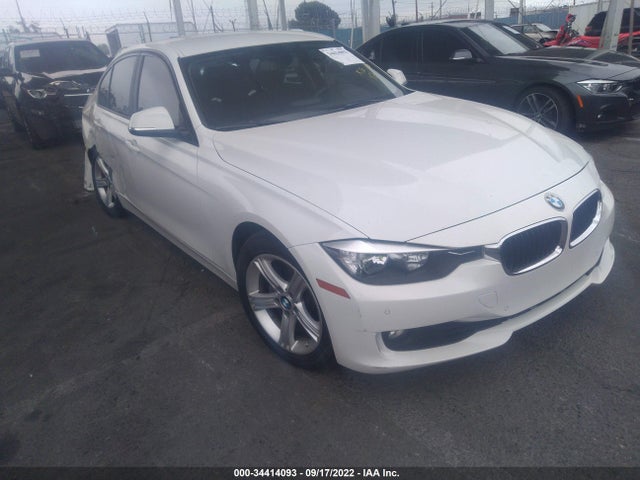 2015 WBA3C1C54FK123280 головне зображення