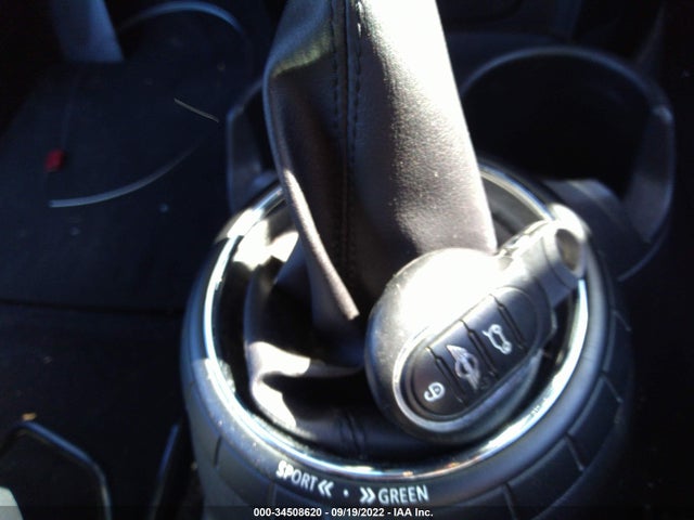 2016 Mini Roadster, VIN: WMWWG5C50G3A83027