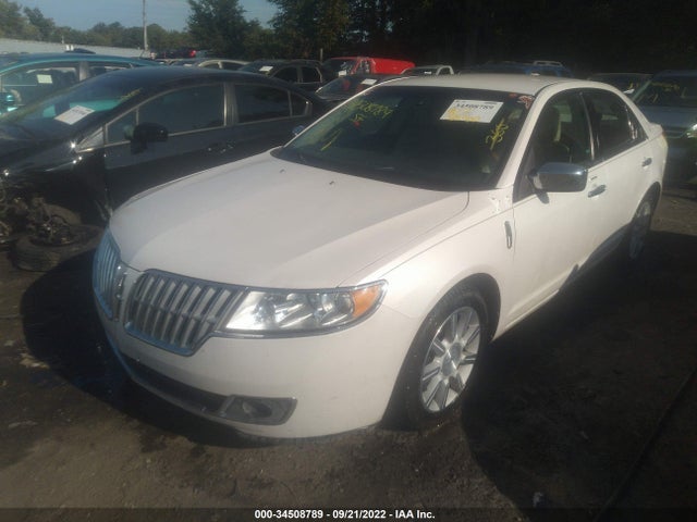 Lincoln MKZ 2010 3LNHL2GC6AR659767 Image 2
