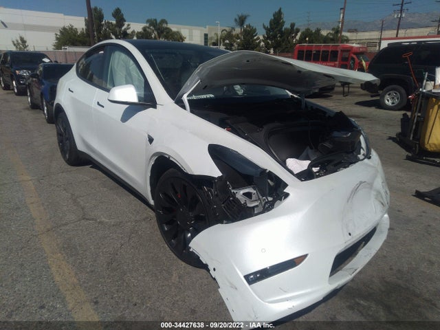 2022 7SAYGDEF7NF539763 main image