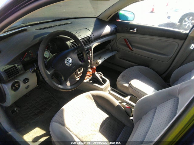 WVWHC63B11E005903 Volkswagen PASSAT GLS