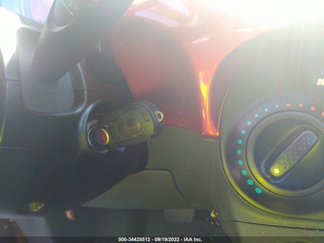3C3CFFAR7DT513898 Fiat 500