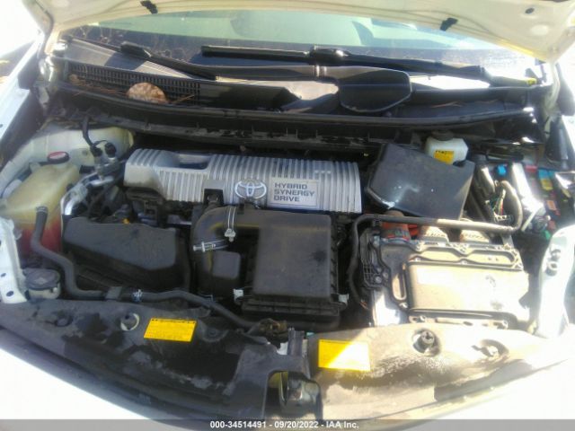 JTDZN3EU7EJ011097 Toyota Prius V Three