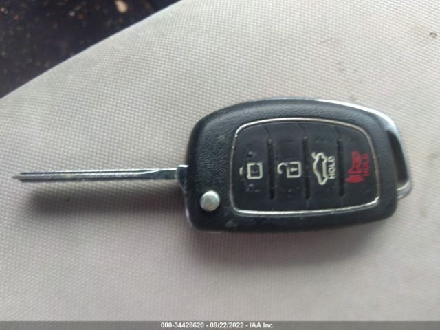 5NPE24AF4FH090291 Hyundai SONATA SE