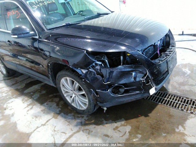 2010 VOLKSWAGEN TIGUAN SE W/LEATHER VIN: WVGBV7AX2AW508978
