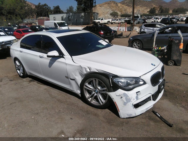 2015 BMW 7 Series, VIN: WBAYE8C54FD782487