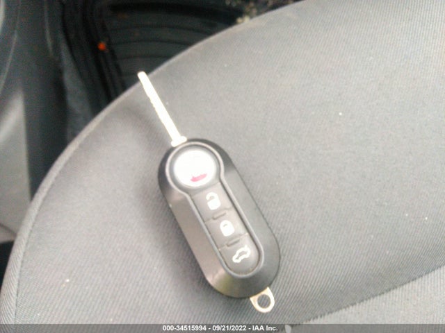 3C3CFFARXET283114 Fiat 500 POP
