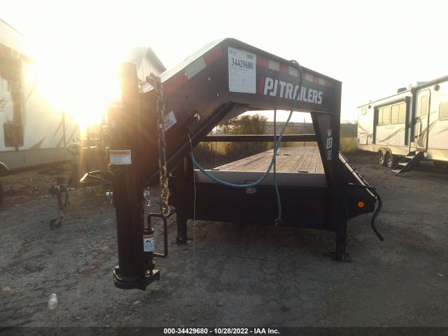 2023 PJ TRAILERS PJ TRAILERS VIN: 4P53F4920P1387537