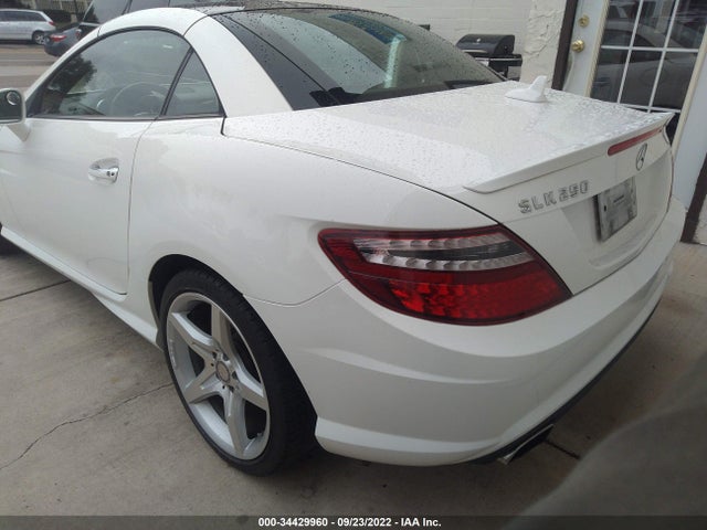 2014 Mercedes-Benz SLK-Class, VIN: WDDPK4HA8EF087704