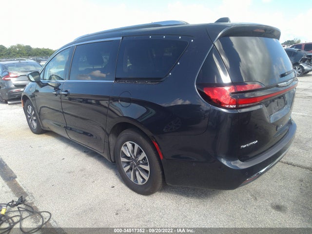2021 Chrysler Pacifica Hybrid, VIN: 2C4RC1L71MR586412