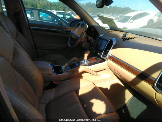 2014 Porsche Cayenne, VIN: WP1AA2A27ELA07867