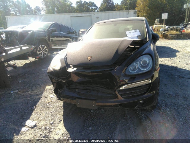 2014 Porsche Cayenne, VIN: WP1AA2A27ELA07867