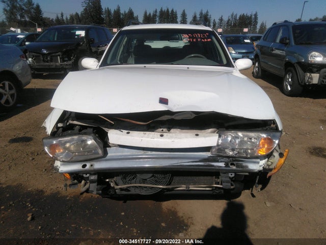 2000 SATURN LW VIN: 1G8JW82R8YY609440