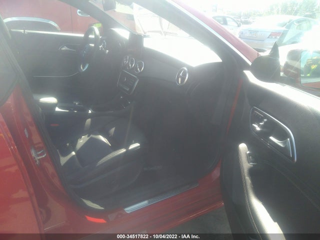 2018 Mercedes-Benz CLA-Class, VIN: WDDSJ4EB7JN641437