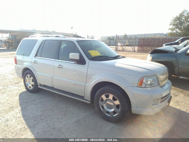 Lincoln Navigator Luxury/ultimate 2005 5LMFU27505LJ18639 головне зображення