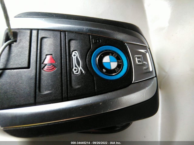 2015 BMW i8, VIN: WBY2Z2C57FV674528