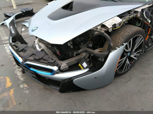 2015 BMW i8, VIN: WBY2Z2C57FV674528