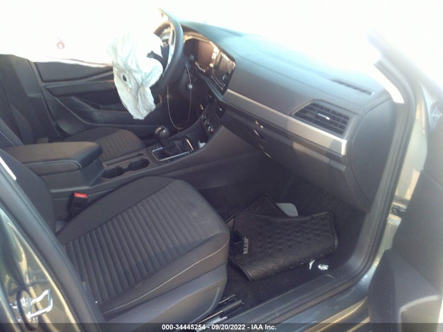 2022 Volkswagen Jetta, VIN: 3VWCM7BU0NM003900