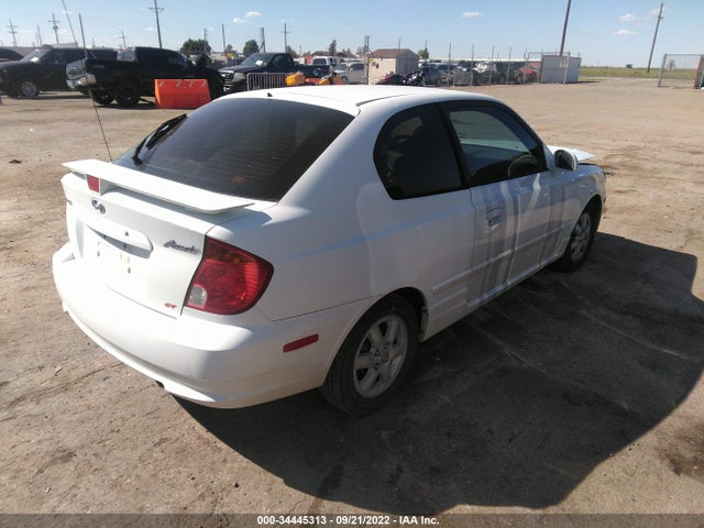 2005 HYUNDAI ACCENT GLS/GT VIN: KMHCG35C85U326654