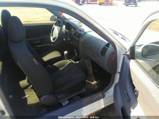 2005 HYUNDAI ACCENT GLS/GT VIN: KMHCG35C85U326654