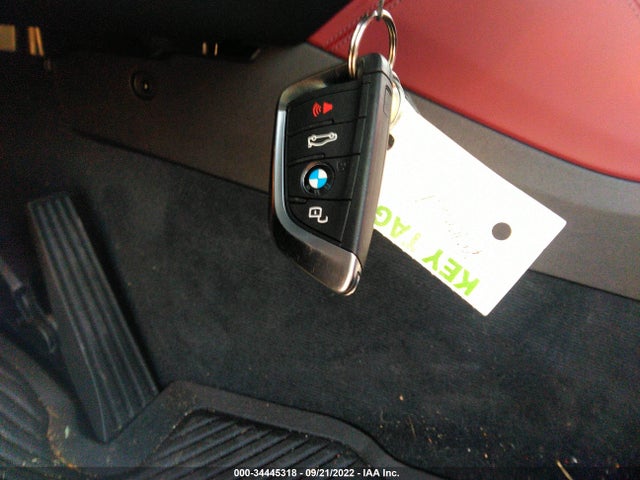 2022 BMW X4, VIN: 5UX33DT04N9M22670